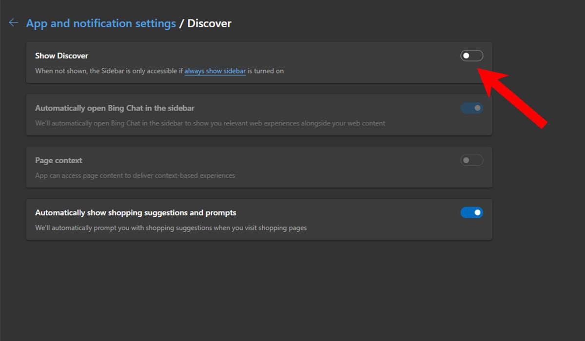 Toggling off the "Show Discover" option to disable the Bing Chat button. 
