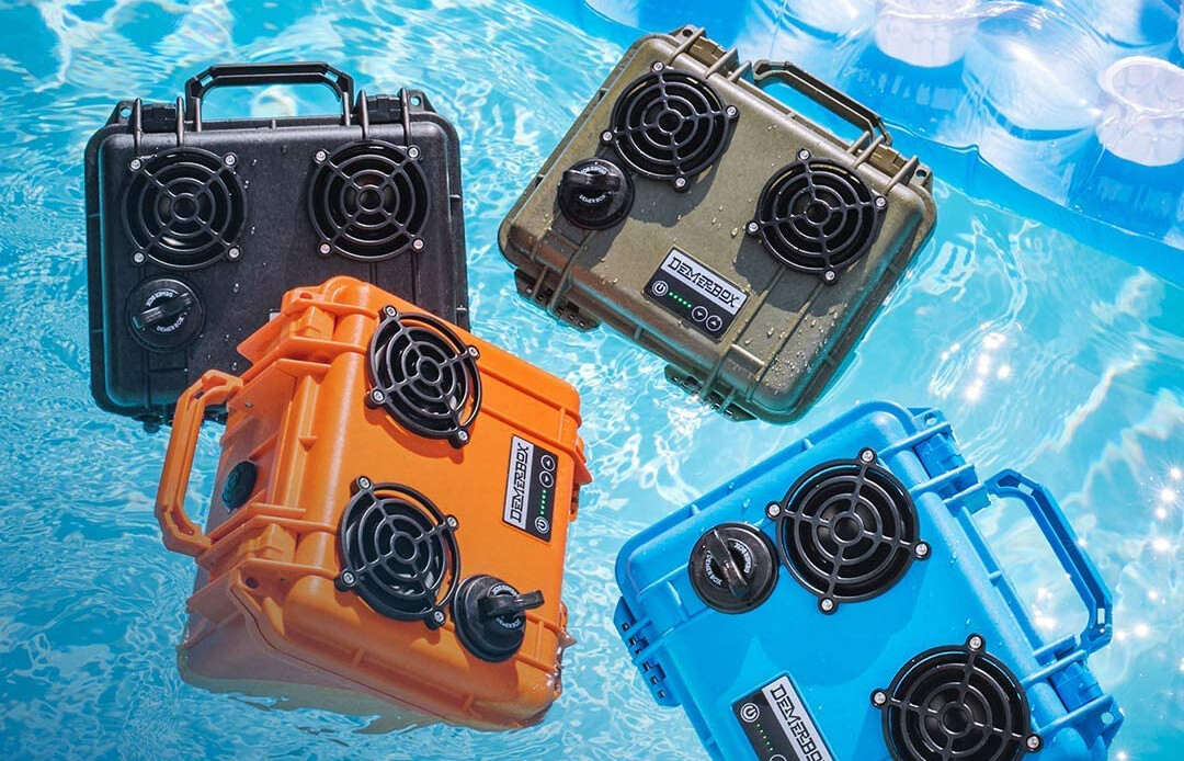 Waterproof Bluetooth Speaker Dermabox